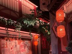 -暴风岛沉浸式体验馆(百联世纪店)