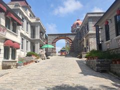 -清风小镇闯关东影视基地