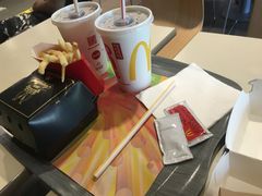 安格斯厚牛芝士堡套餐-麦当劳(国际社区店)