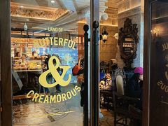 -BUTTERFUL&CREAMOROUS 黄油与面包(西单大悦城店)