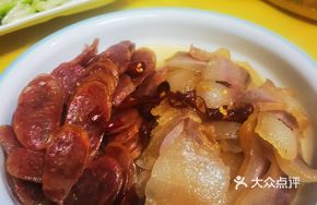 Steamed Sauce Meat Sausage Combo