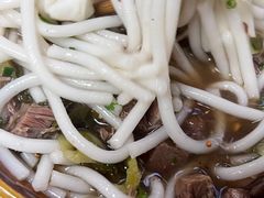 -花溪牛肉粉(八鸽岩店)