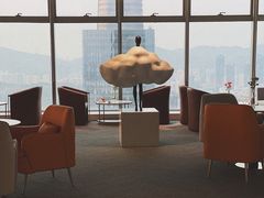 靠窗位-及象咖啡(卓越世纪中心2楼大堂店)