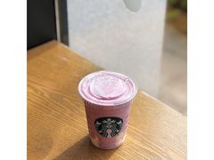 夏莓意式星冰乐-星巴克(中山喜来登店)