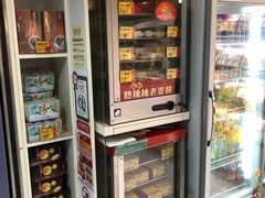 -东荟城名店仓