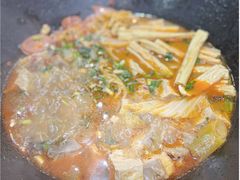 大锅炖-老刘生态大鱼坊铁锅炖鱼(赛马场店)