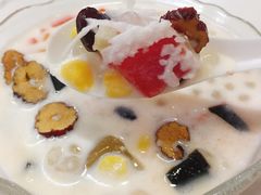 特色清补凉-琼大师东方烤乳猪(亚特兰蒂斯店)