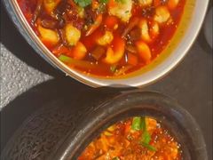 -万重锦·人文川菜馆(骡马市店)