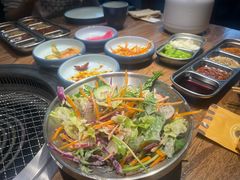 -明洞阿姨·韩式酱蟹烤肉·创意料理(三元桥店)