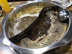 -小郡肝串串香火锅(金桥店)