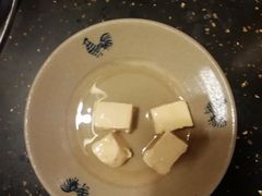 -茅草房·河畔园林火锅