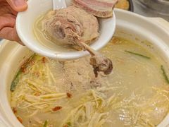 -百姓食府(秦虹路店)