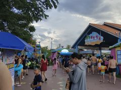 -西安华夏文旅水世界
