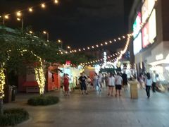 -绿地风尚天地广场