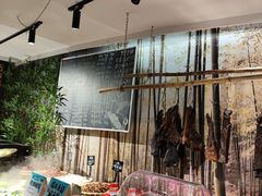 -洞庭土菜小炒馆(易发广场店)