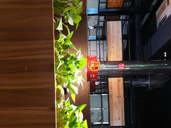 -山之屋炭火烧肉·生啤畅饮(大朗万科中央公园店)