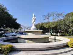 -广州莲花山旅游区