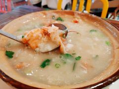 招牌海鲜粥-陈鹏鹏潮汕菜(欢乐海岸 海边景观店)