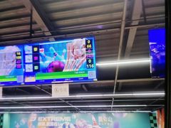 -极限PLAY运动娱乐新世界·团建派对表演休闲馆·室内高空游乐园