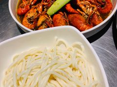 -龙巢盱眙龙虾·牛蛙·烧烤宵夜(八卦岭店)