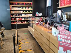 -星巴克(广州南站A18检票口楼上)