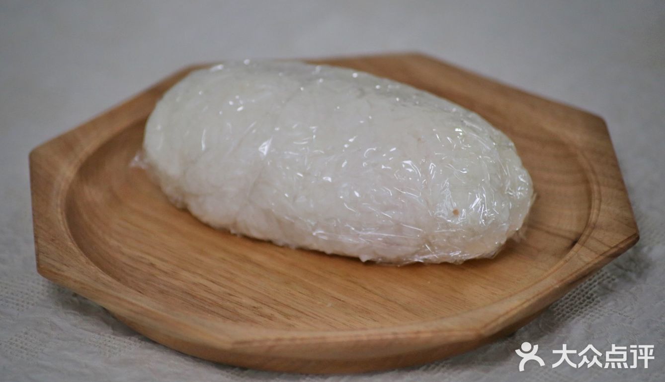里面是鸡蛋餐肉蟹棒，真好吃