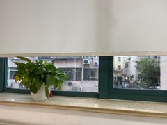 -上海市静安区图书馆(新闸路馆)