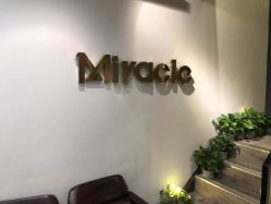 -Miracle集简美发沙龙