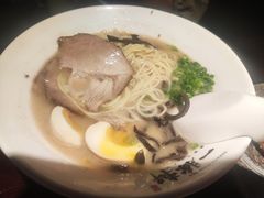 白玉豚骨拉面-一豚轩·烧鸟·豚骨拉面(五四路店)