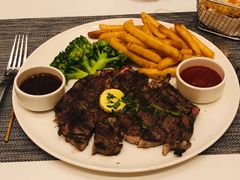 -WOLFGANG PUCK KITCHEN & BAR(迪士尼小镇店)