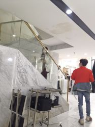 -3AM HAIR SALON染发接发