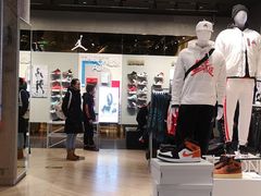 -Air Jordan(世贸天阶店)