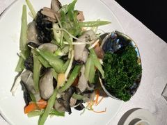 新世界海鲜酒家-Sun World Chinese Restaurant 新世界海鲜酒家