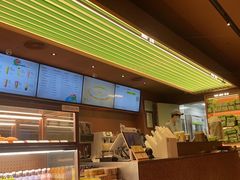 -奈雪的茶(华侨城创意园店)