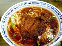 熏鱼面-老上海食惠裡小籠包生煎包