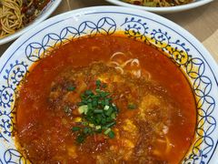 -李与白包子铺(桐梓林店)