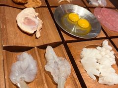 -银米·云南传统过桥米线(双廊黑金冠店)