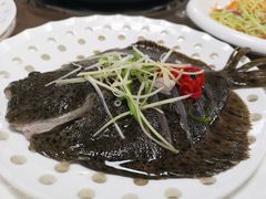 -睿柏云酒店-餐厅