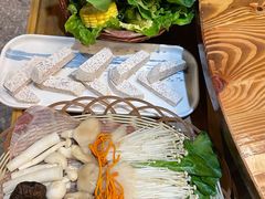 -龙泉人椰子鸡·糟粕醋·地标海南菜(龙昆南店)