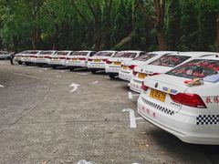 -胜华驾校·小猫学车(银都店)