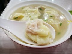 -珊珊小笼馆(仙霞路店)