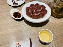 -六泰居·尔滨地标·东北菜(泰山路店)