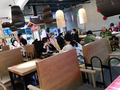 大堂-怪噜范·老贵阳街头名小吃(鸿通城店)