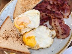 -Tapa Tapa