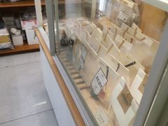 面包甜点陈列柜-薇小姐Bakery