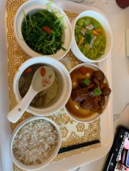 -乐茵敔山湾月子中心(独栋湖景店)