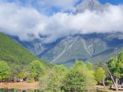 -玉龙雪山蓝月谷