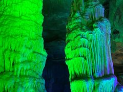 -泰安地下龙宫景区