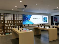 -华为授权体验店(万航渡路)