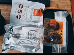-良品铺子(五角场万达店)